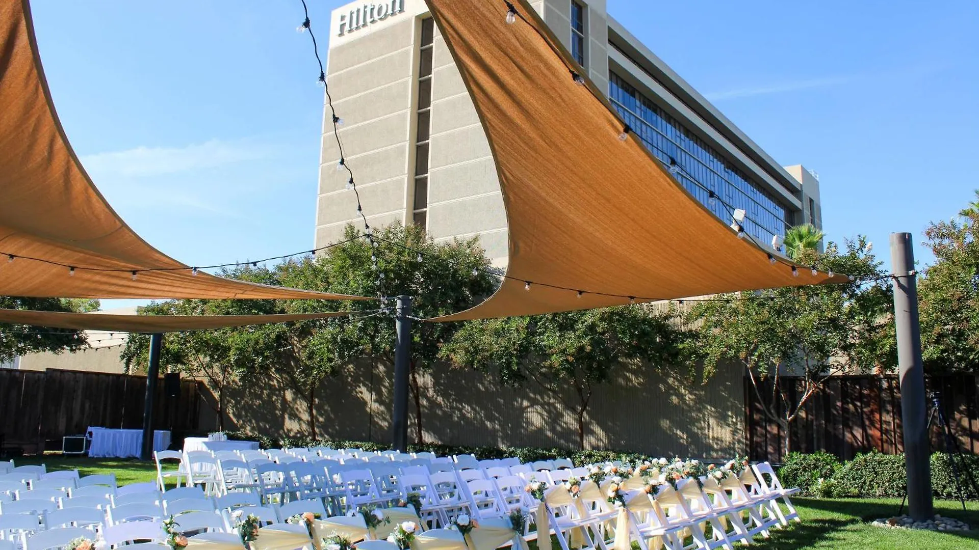 Hilton Sacramento Arden West Hotel
